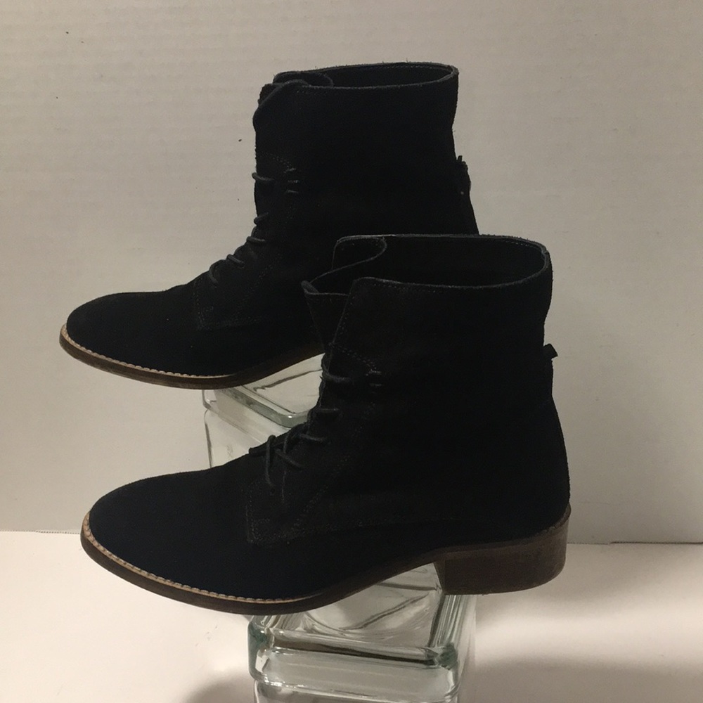 STEVE MADDEN BOOTS BLACK SUEDE slip on with laces
